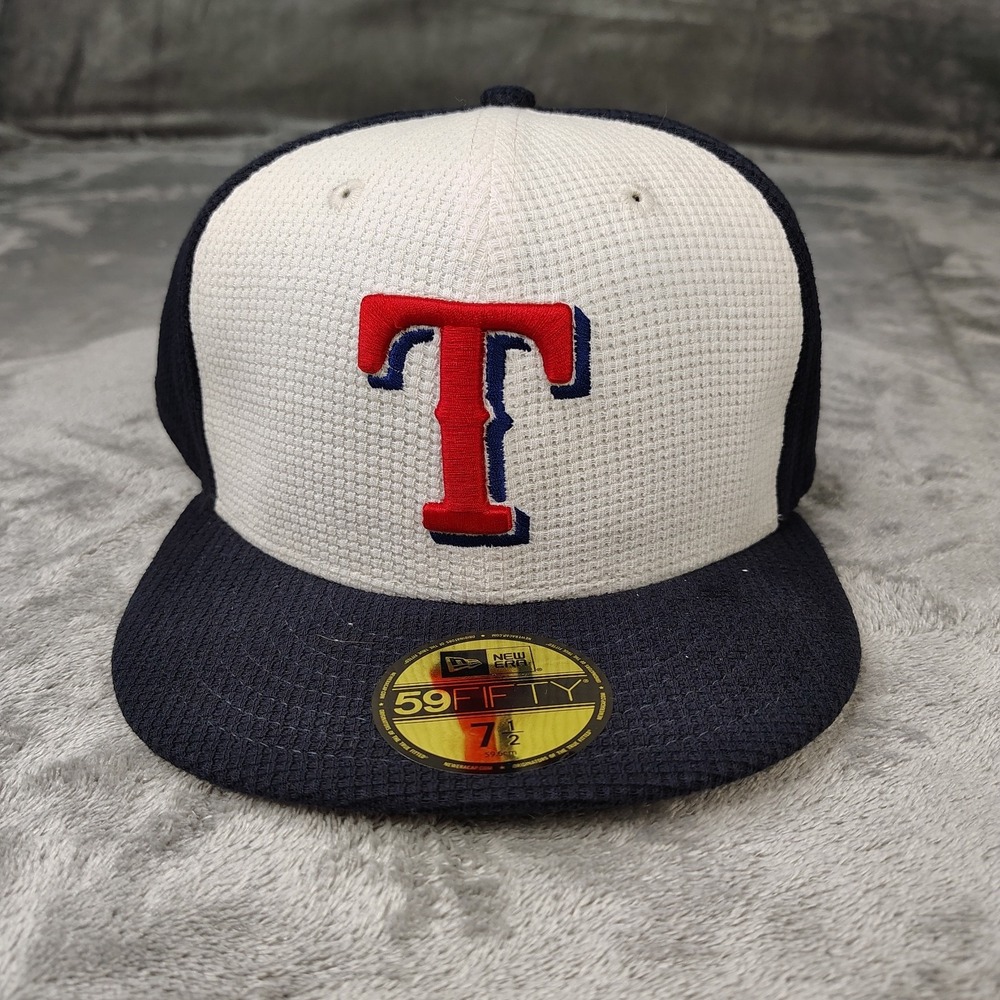 New Era Texas Rangers MLB White Navy Thermal Knit 59Fifty Fitted 7 3/8 Hat Cap